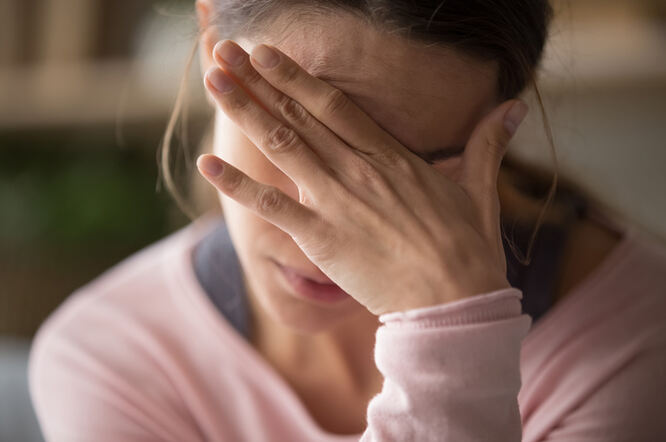 Jedna od pet žena s migrenom izbjegava trudnoću