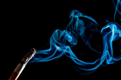 Pušenje može povisiti razinu spolnih hormona nakon menopauze