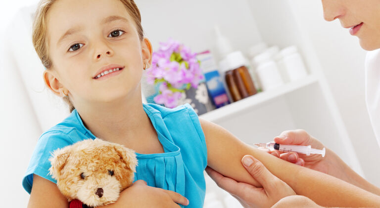 Je li povećanje broja cjepiva u dječjoj dobi štetno za imunološki sustav djeteta?