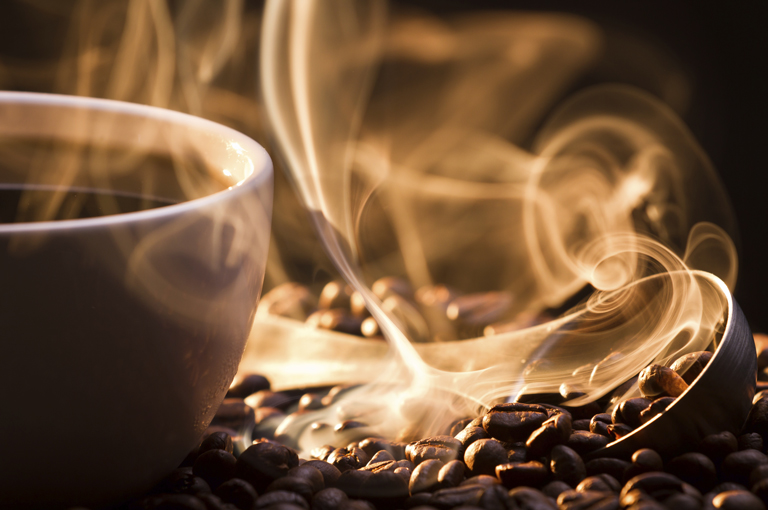 Četiri šalice kave dnevno čuvaju zdravlje srčanog mišića