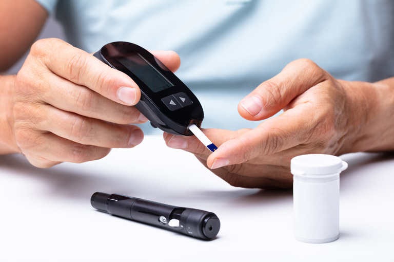 Dijabetes i povišena razina glukoze povezani s povećanim rizikom od smrti od COVID-19