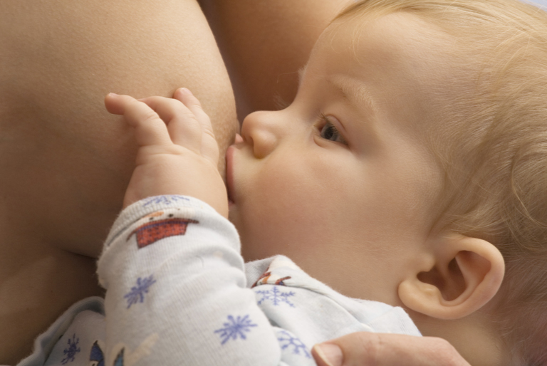 Isključivo dojenje može smanjiti rizik od razvoja ekcema kod djece