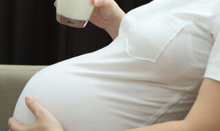 Jedenje ranije tijekom dana povezano s nižom noćnom glukozom kod gestacijskog dijabetesa