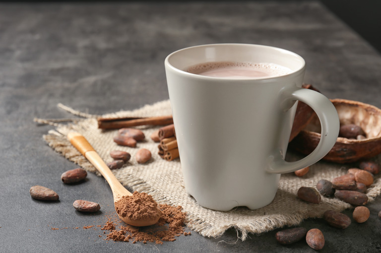 Kakao flavanoli čuvaju endotelnu funkciju gornjih i donjih udova tijekom sjedenja