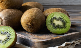 Konzumacija kivija povećava količinu vitamina C u koži i podržava strukturu kože
