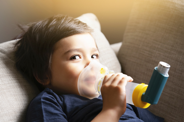 Lockdown usljed SARS-CoV-2 pandemije smanjio učestalost napada astme kod djece