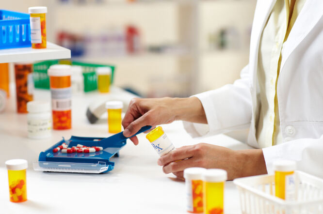 Novi lijekovi na listama lijekova HZZO-a i usklađivanje cijena lijekova 