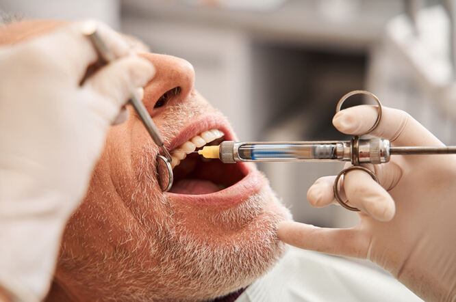 Novi podaci podupiru vezu između bolesti desni i bolesti srca