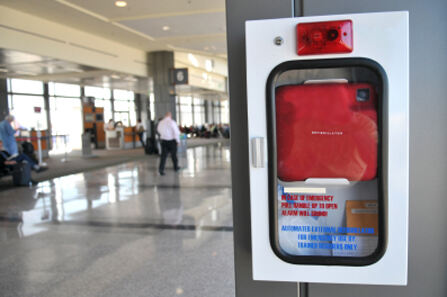 Postavljen automatski vanjski defibrilator na Gornjem gradu