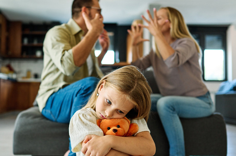 Stresni životni čimbenici u ranom životu mogu utrostručiti rizik od razvoja psorijaze kasnije u životu